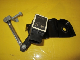 Mercedes Benz Headlight Leveling Sensor 0105427717